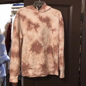 tie dye hoodie